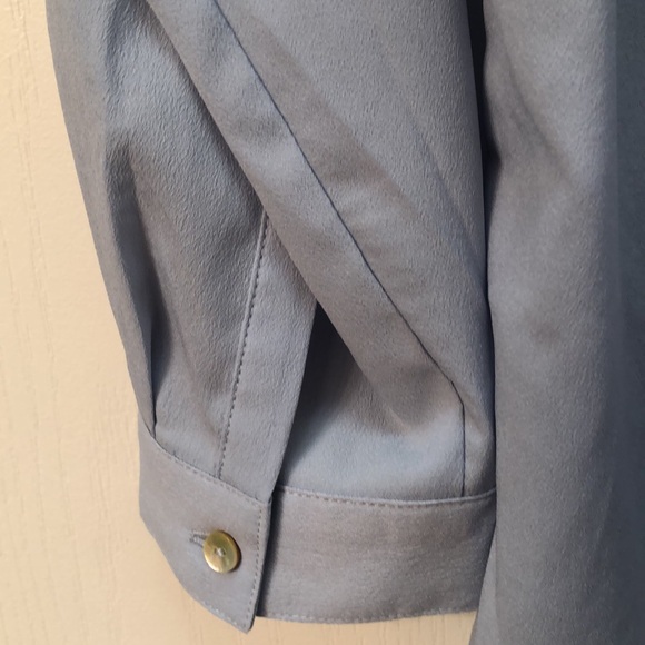 Classy and Elegant SUNG Tunic - NWOT - Picture 5 of 10